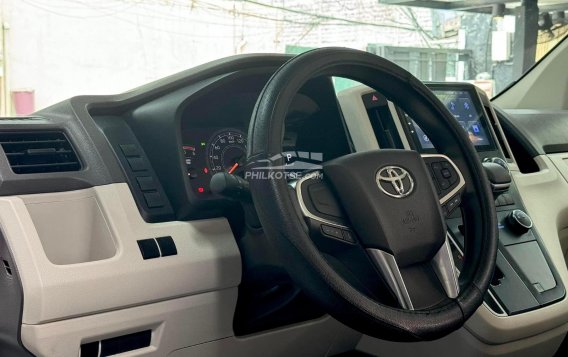 2022 Toyota Hiace  GL Grandia A/T in Manila, Metro Manila-20