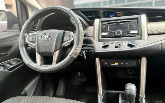 2017 Toyota Innova  2.8 E Diesel AT in Makati, Metro Manila-4