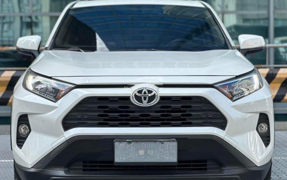 2020 Toyota RAV4 in Makati, Metro Manila