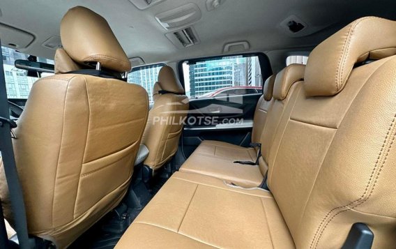 2022 Toyota Veloz in Makati, Metro Manila-10