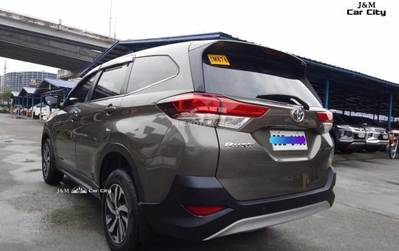 2022 Toyota Rush  1.5 E MT in Pasay, Metro Manila-4