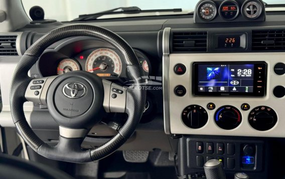 2019 Toyota FJ Cruiser  4.0L V6 in Manila, Metro Manila-9