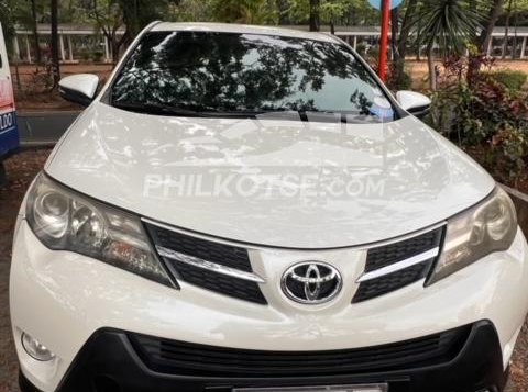 2014 Toyota RAV4  2.5 Active 4X2 AT in Quezon City, Metro Manila-9