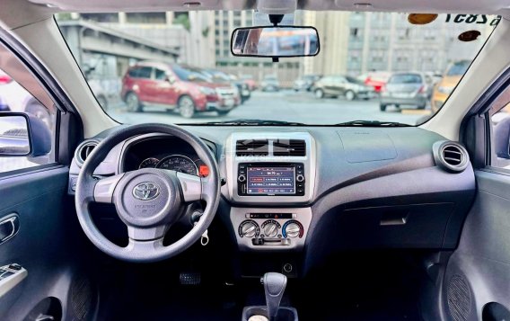 2017 Toyota Wigo  1.0 G AT in Makati, Metro Manila-4