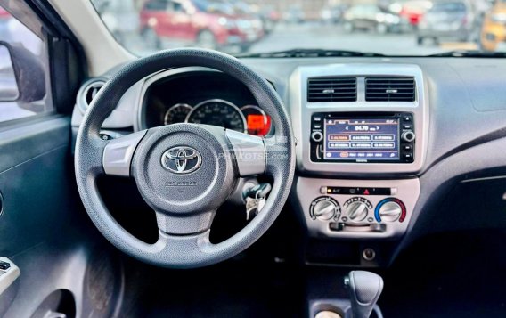 2017 Toyota Wigo  1.0 G AT in Makati, Metro Manila-2