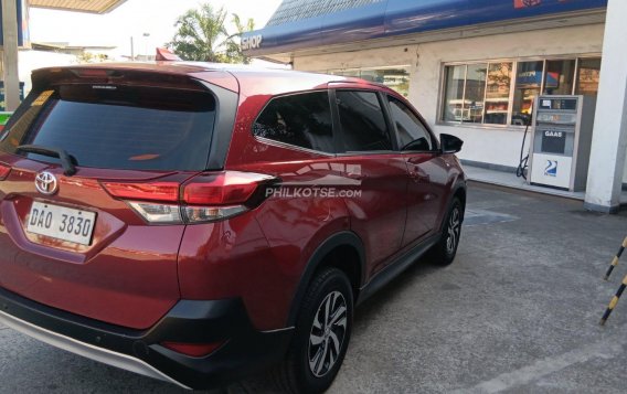2019 Toyota Rush  1.5 E AT in Quezon City, Metro Manila-9