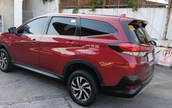 2019 Toyota Rush  1.5 E AT in Quezon City, Metro Manila-4