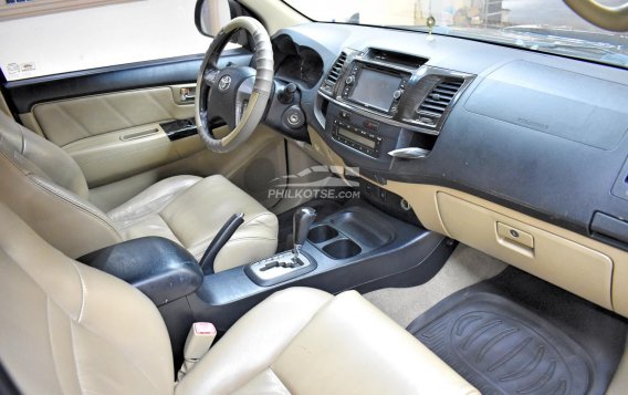 2014 Toyota Fortuner  2.4 G Diesel 4x2 AT in Lemery, Batangas-22