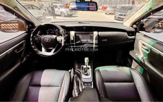 2018 Toyota Fortuner  2.7 G Gas A/T in Makati, Metro Manila-9