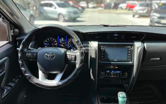 2018 Toyota Fortuner  2.7 G Gas A/T in Makati, Metro Manila-6