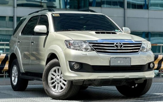 2014 Toyota Fortuner in Makati, Metro Manila-12