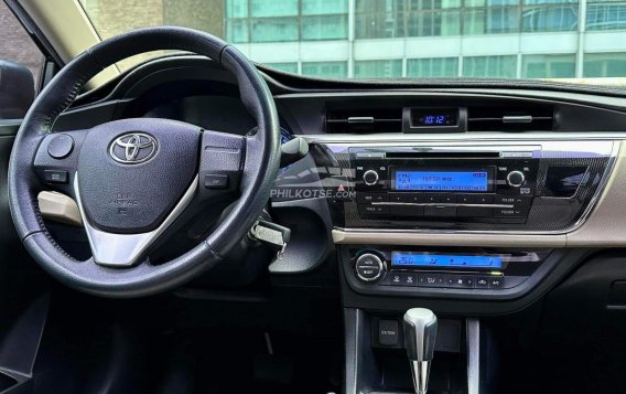 2014 Toyota Corolla Altis  1.6 G CVT in Makati, Metro Manila-8