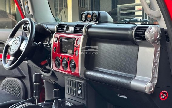 2017 Toyota FJ Cruiser  4.0L V6 in Manila, Metro Manila-2