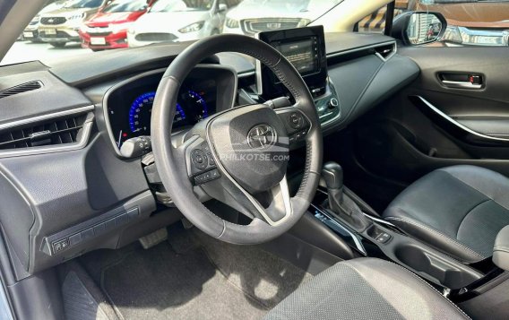 2020 Toyota Corolla Altis  1.6 V CVT in Makati, Metro Manila-19