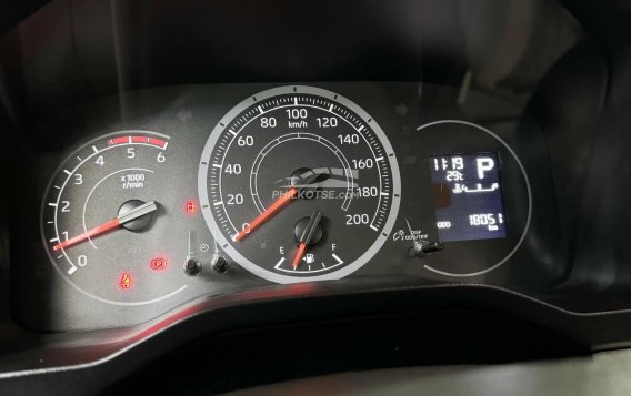 2020 Toyota Hiace  GL Grandia A/T in Manila, Metro Manila-10