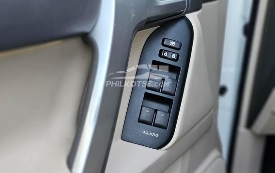 2018 Toyota Land Cruiser Prado 3.0 4x4 AT (Diesel) in Manila, Metro Manila-11