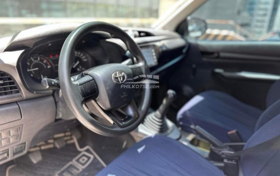 2019 Toyota Hilux J 2.4 4x4 MT in Makati, Metro Manila