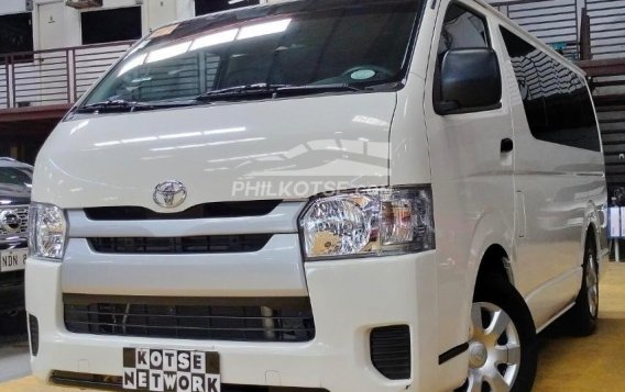 2020 Toyota Hiace  Commuter 3.0 M/T in Quezon City, Metro Manila-12