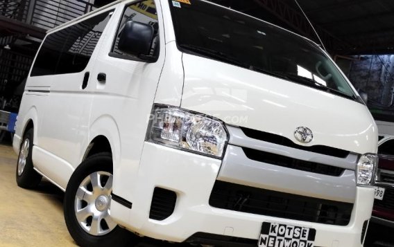 2020 Toyota Hiace  Commuter 3.0 M/T in Quezon City, Metro Manila-11