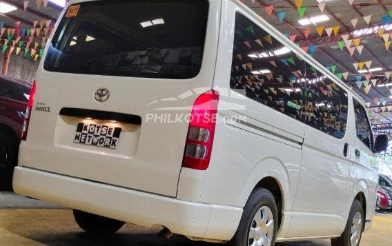 2020 Toyota Hiace  Commuter 3.0 M/T in Quezon City, Metro Manila-8