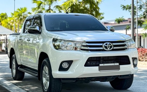 2019 Toyota Hilux in Manila, Metro Manila-11