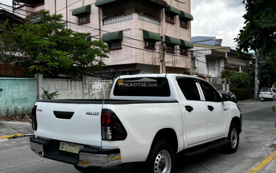 2023 Toyota Hilux J 2.4 4x4 MT in Quezon City, Metro Manila-3