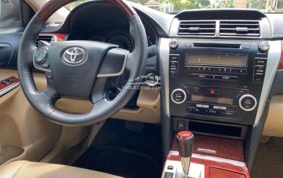 2014 Toyota Camry  2.5 V in Manila, Metro Manila-5
