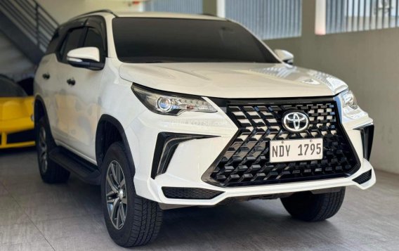 2017 Toyota Fortuner in Manila, Metro Manila-12