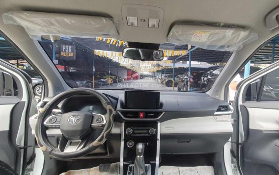 2023 Toyota Veloz V CVT (Platinum White Pearl Mica) in Pasay, Metro Manila-2