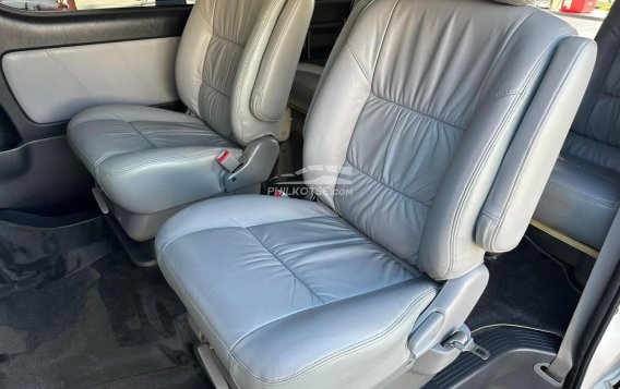 2011 Toyota Hiace  Super Grandia (Leather) 2.5 A/T 2-Tone in Manila, Metro Manila-5