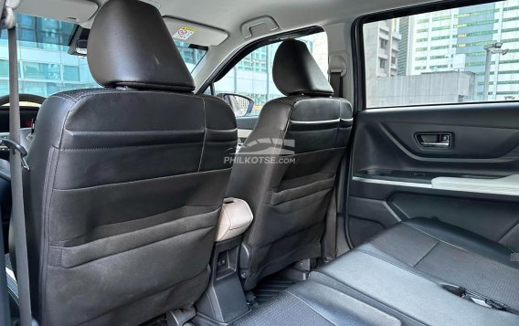 2023 Toyota Veloz V CVT in Makati, Metro Manila-14