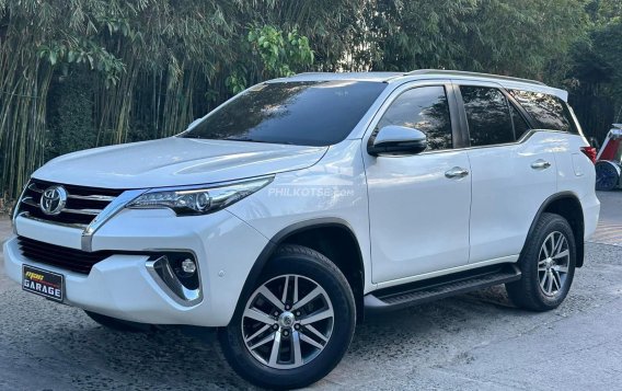 2019 Toyota Fortuner 2.4 V Pearl Diesel 4x2 AT in Manila, Metro Manila-31