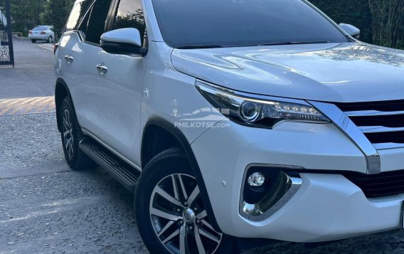 2019 Toyota Fortuner 2.4 V Pearl Diesel 4x2 AT in Manila, Metro Manila-27