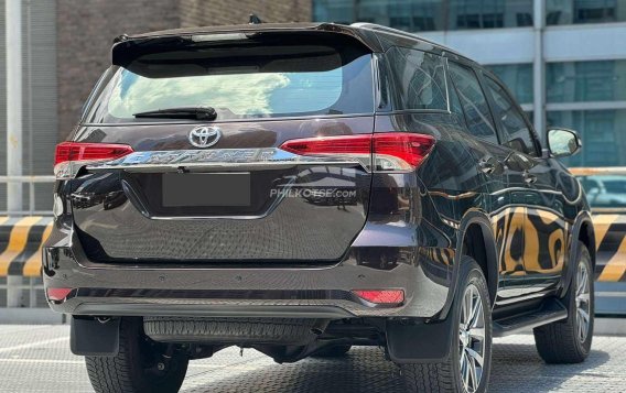 2017 Toyota Fortuner in Makati, Metro Manila-15