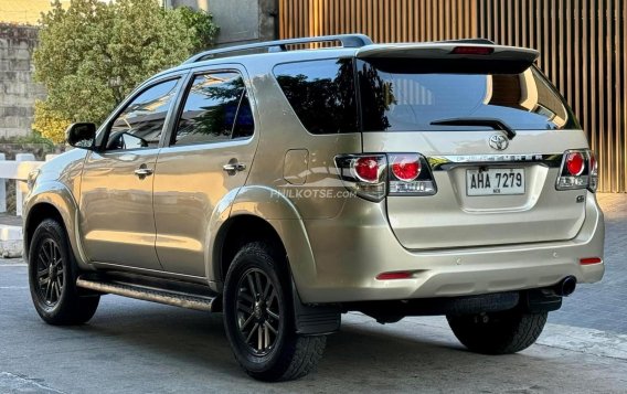 2015 Toyota Fortuner  2.4 G Diesel 4x2 AT in Manila, Metro Manila-19