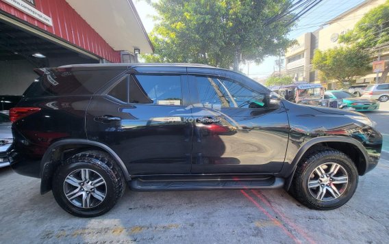 2016 Toyota Fortuner  2.4 G Diesel 4x2 AT in Las Piñas, Metro Manila-8