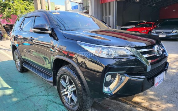 2016 Toyota Fortuner  2.4 G Diesel 4x2 AT in Las Piñas, Metro Manila-7