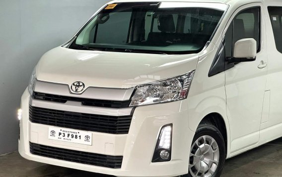 2019 Toyota Hiace  Commuter Deluxe in Manila, Metro Manila-17