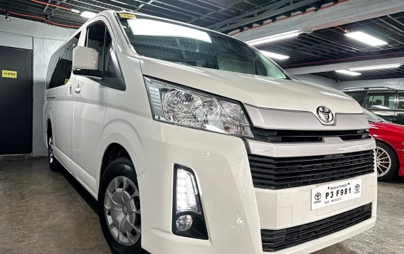 2019 Toyota Hiace  Commuter Deluxe in Manila, Metro Manila-7