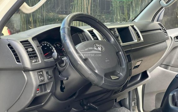 2018 Toyota Hiace  Super Grandia (Leather) 3.0 A/T Monotone in Manila, Metro Manila-18