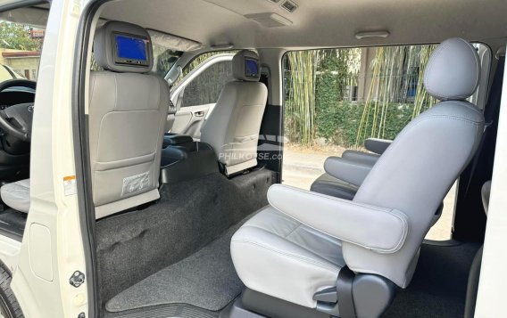 2018 Toyota Hiace  Super Grandia (Leather) 3.0 A/T Monotone in Manila, Metro Manila-11