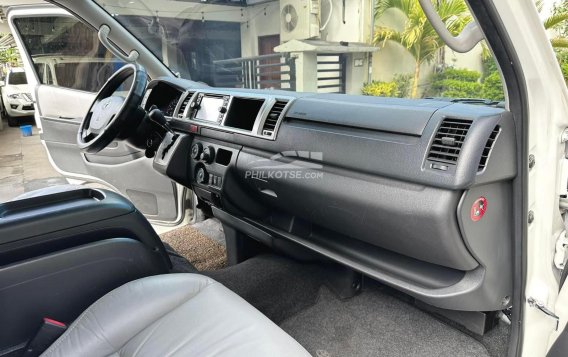 2018 Toyota Hiace  Super Grandia (Leather) 3.0 A/T Monotone in Manila, Metro Manila-8