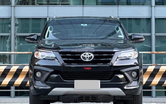 2018 Toyota Fortuner  2.4 G Diesel 4x2 AT in Makati, Metro Manila-15