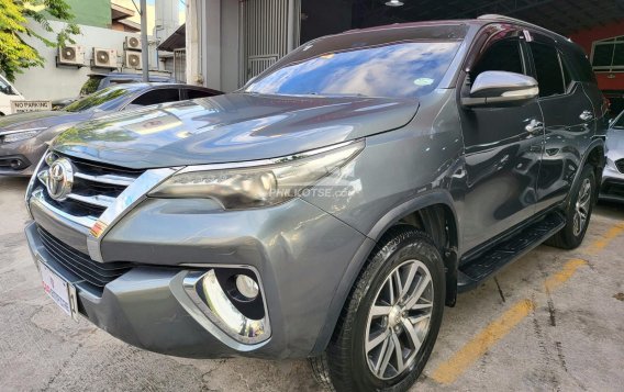 2016 Toyota Fortuner  2.4 V Diesel 4x2 AT in Las Piñas, Metro Manila-13