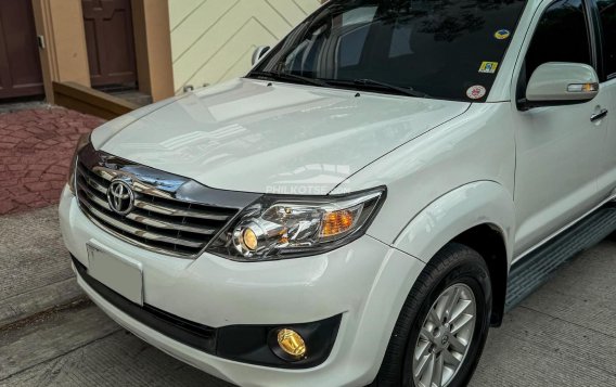 2014 Toyota Fortuner  2.4 G Diesel 4x2 AT in Manila, Metro Manila-4