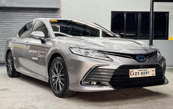 2023 Toyota Camry Hybrid in Manila, Metro Manila-16