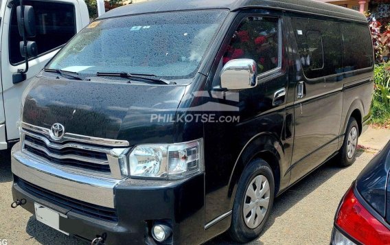 2017 Toyota Hiace Super Grandia Fabric 2.8 AT in Angeles, Pampanga-4