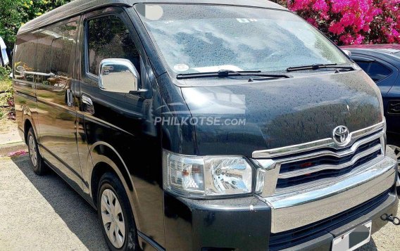 2017 Toyota Hiace Super Grandia Fabric 2.8 AT in Angeles, Pampanga-8