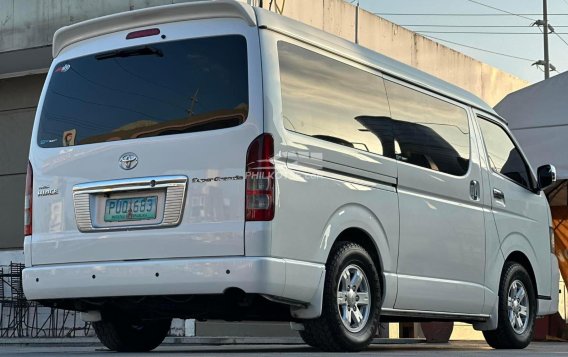 2011 Toyota Hiace  Super Grandia (Leather) 2.5 A/T 2-Tone in Manila, Metro Manila-14