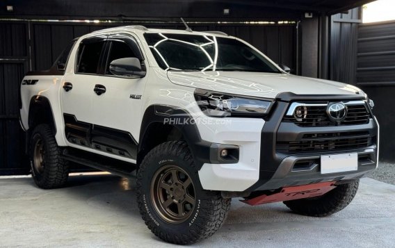 2023 Toyota Hilux in Manila, Metro Manila-18